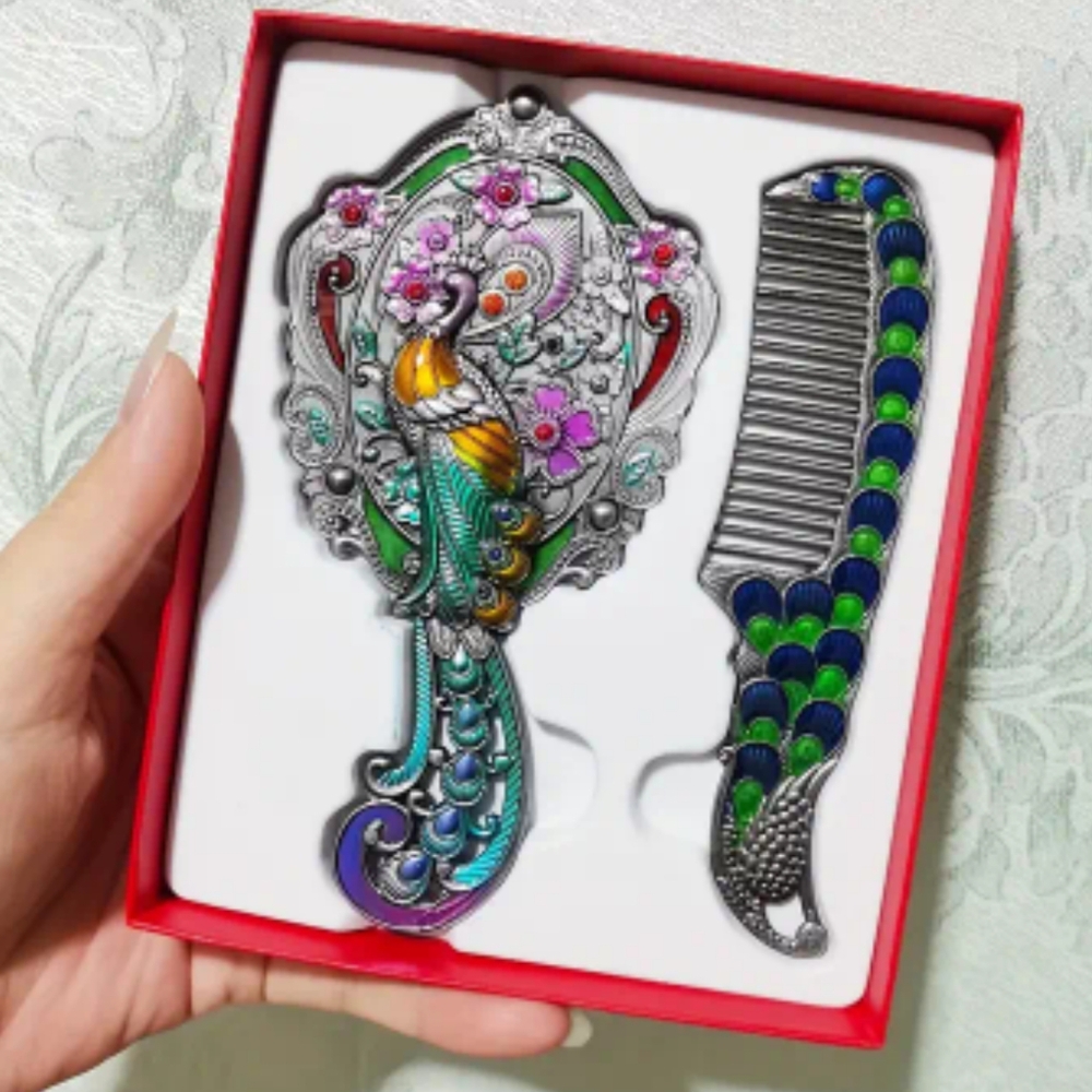 Nib Vintage Mirror & Comb